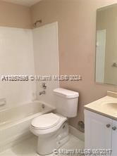 For Rent: $2,900 (2 beds, 2 baths, 1131 Square Feet)