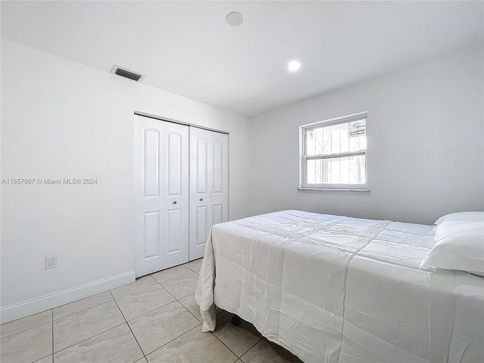 Active With Contract: $3,500 (4 beds, 2 baths, 2324 Square Feet)