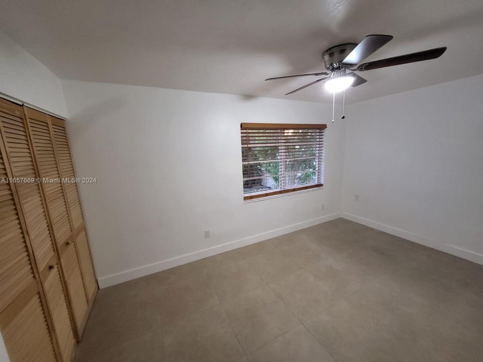 For Rent: $2,750 (3 beds, 2 baths, 1215 Square Feet)