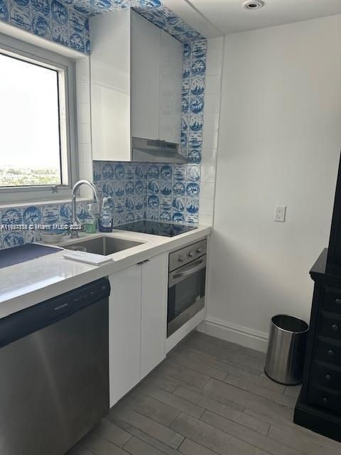 For Rent: $4,500 (1 beds, 1 baths, 809 Square Feet)