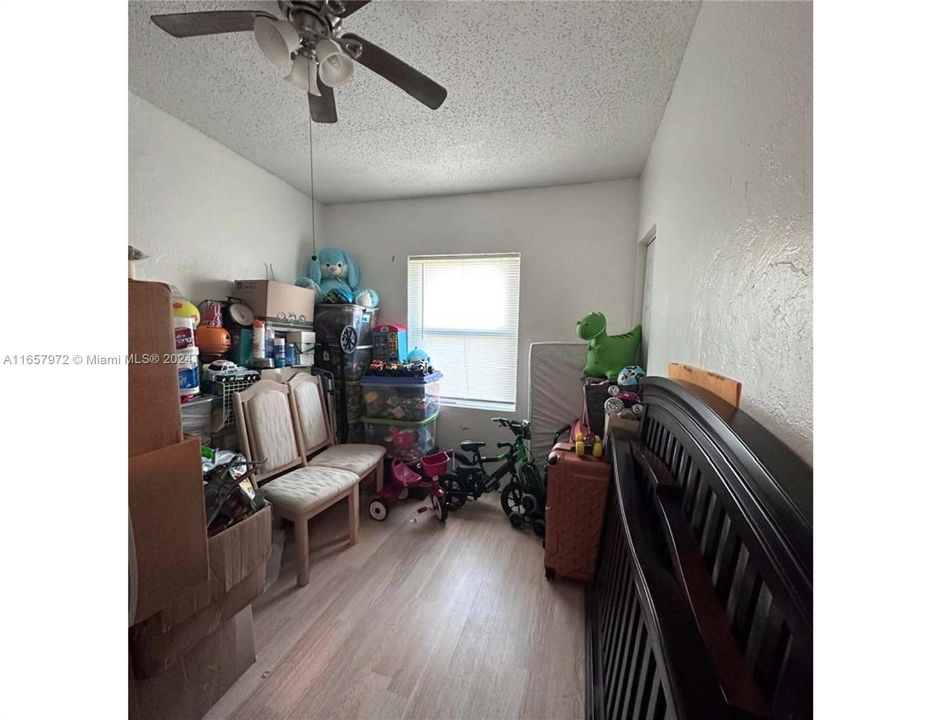 For Sale: $550,000 (3 beds, 1 baths, 0 Square Feet)