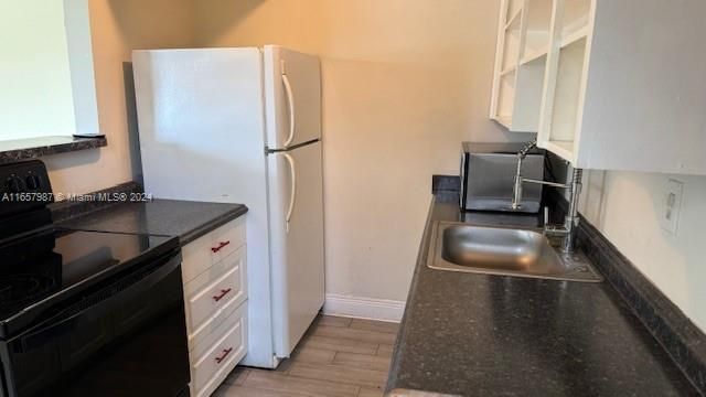 For Rent: $1,750 (1 beds, 1 baths, 1282 Square Feet)