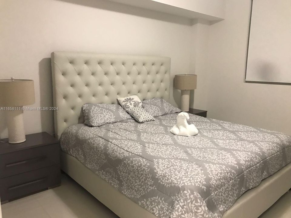 En Venta: $475,000 (2 camas, 2 baños, 1130 Pies cuadrados)