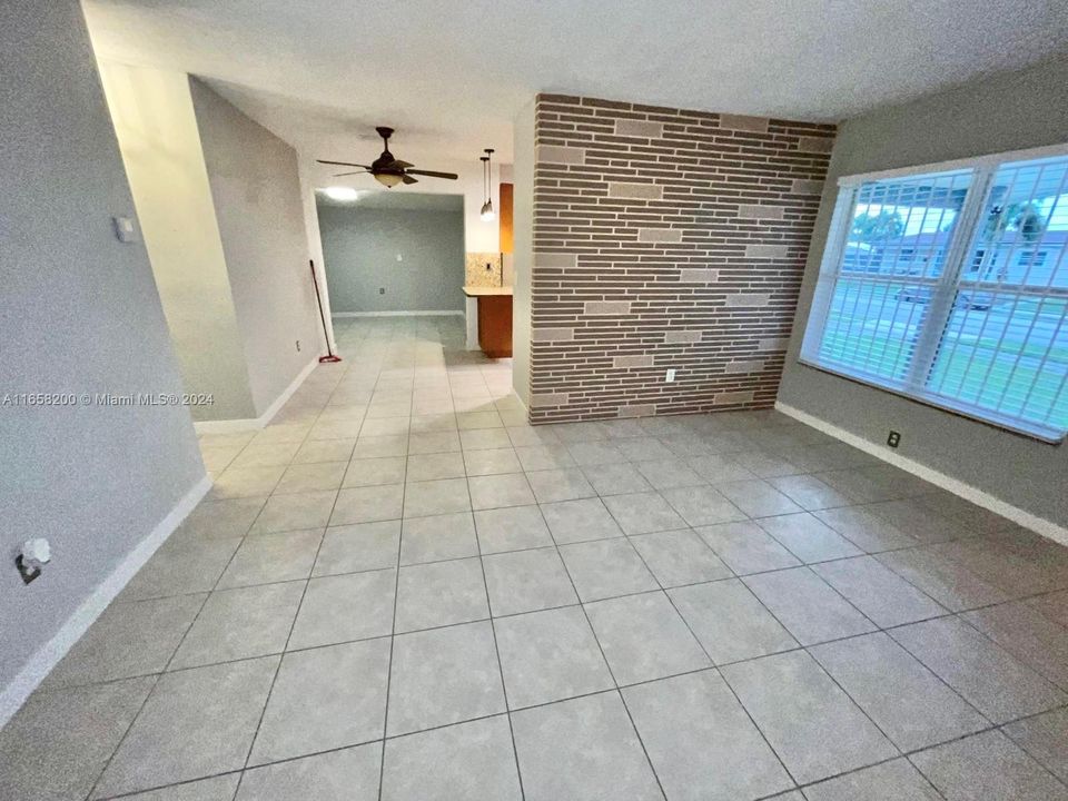 For Rent: $3,300 (3 beds, 2 baths, 1514 Square Feet)