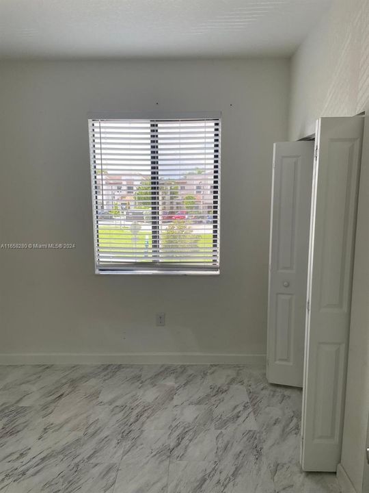 For Rent: $3,200 (3 beds, 2 baths, 1530 Square Feet)