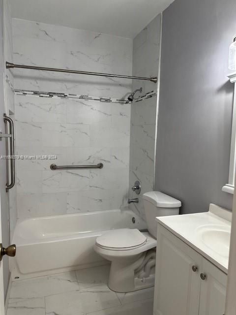 Active With Contract: $3,200 (3 beds, 2 baths, 1566 Square Feet)