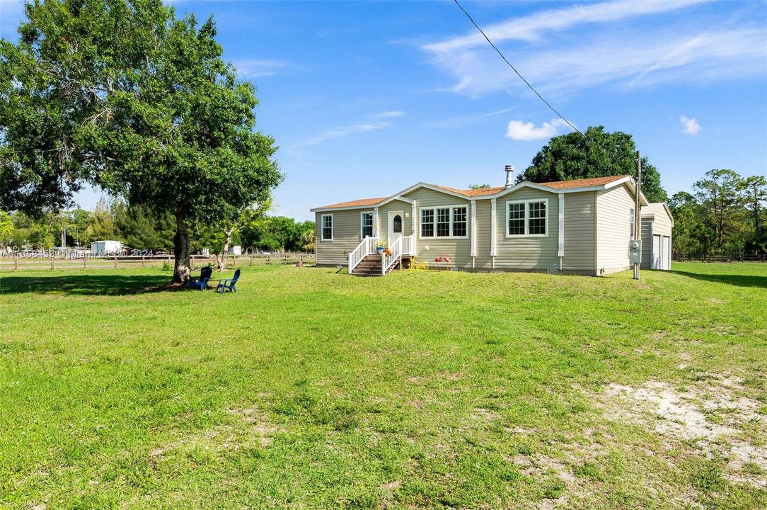 Recently Sold: $385,000 (3 beds, 2 baths, 0 Square Feet)