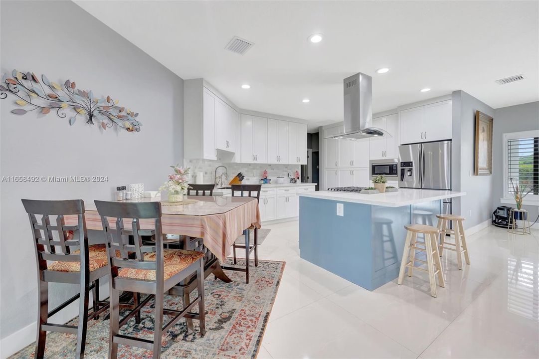 Recently Rented: $5,000 (4 beds, 3 baths, 2158 Square Feet)