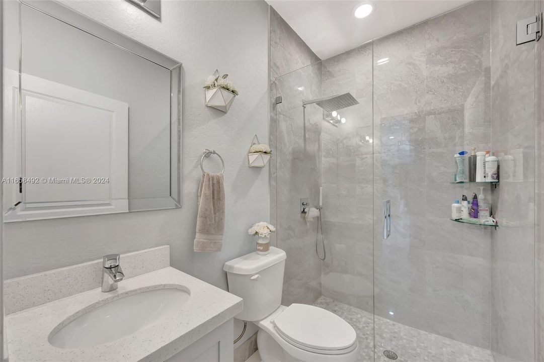 Recently Rented: $5,000 (4 beds, 3 baths, 2158 Square Feet)