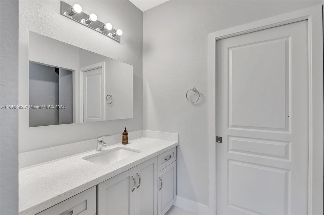 Recently Rented: $5,000 (4 beds, 3 baths, 2158 Square Feet)