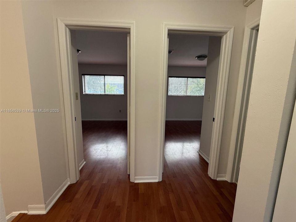 Recently Sold: $489,900 (3 beds, 2 baths, 1794 Square Feet)