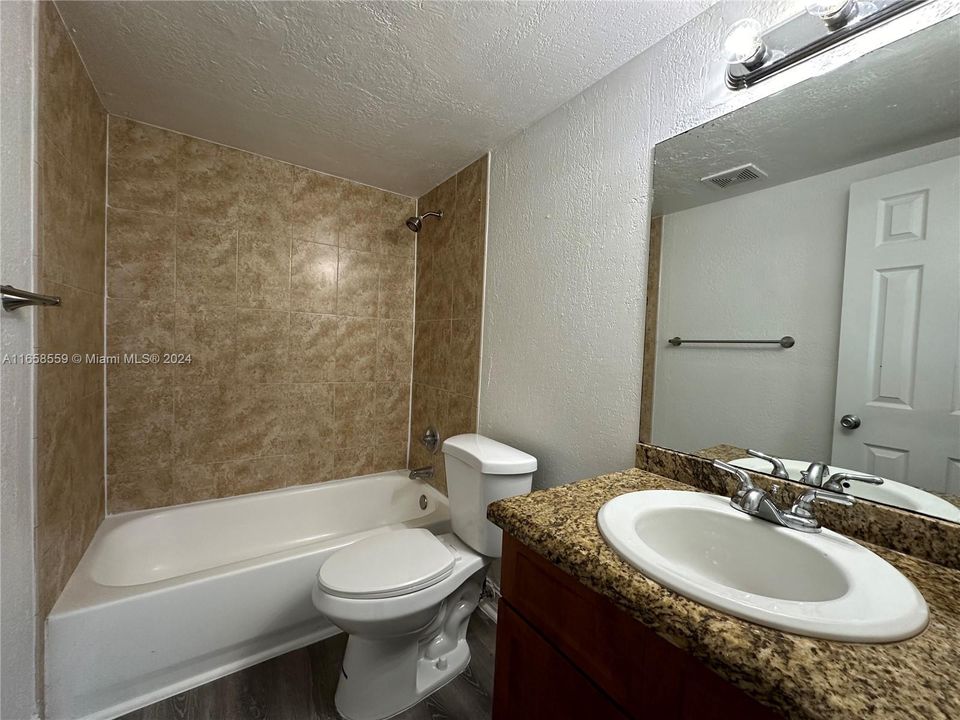 For Rent: $2,095 (2 beds, 2 baths, 0 Square Feet)