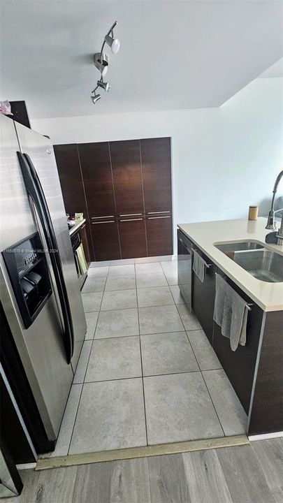 En Venta: $425,000 (1 camas, 1 baños, 780 Pies cuadrados)