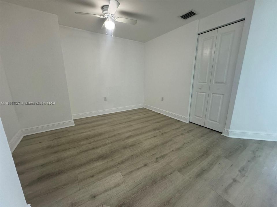 For Rent: $3,800 (2 beds, 2 baths, 1128 Square Feet)