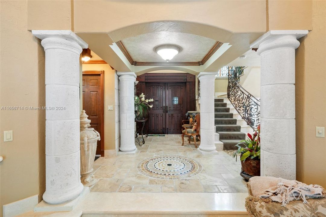 For Sale: $6,500,000 (5 beds, 4 baths, 4401 Square Feet)