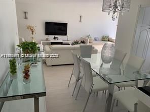 En Venta: $255,000 (1 camas, 1 baños, 767 Pies cuadrados)