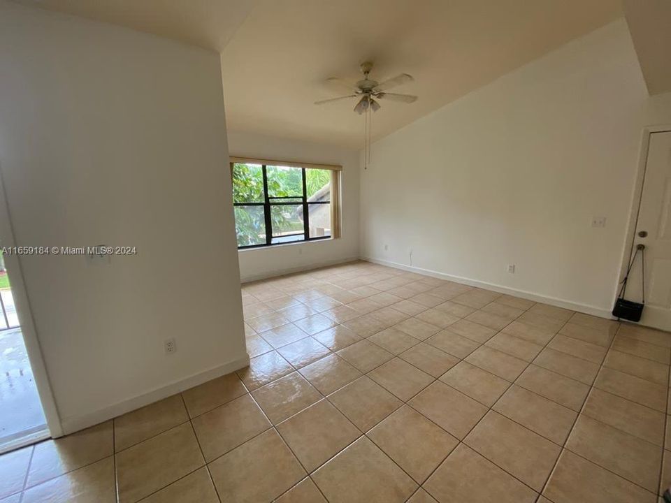 high ceilings in the living room