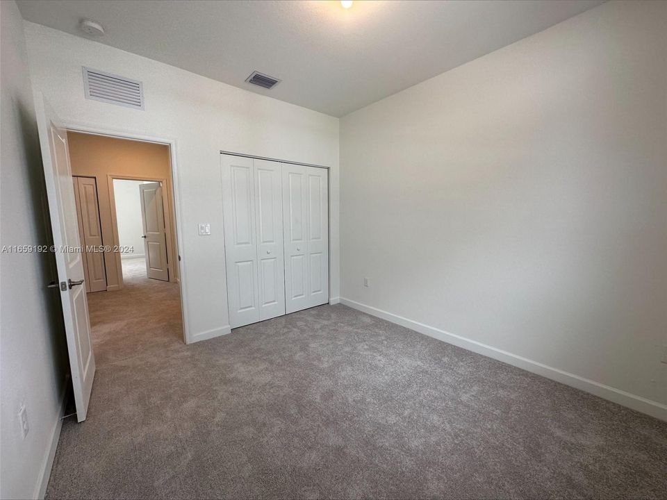 For Rent: $2,700 (3 beds, 2 baths, 1483 Square Feet)