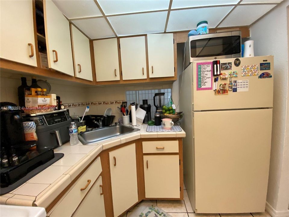 For Rent: $1,750 (1 beds, 1 baths, 598 Square Feet)