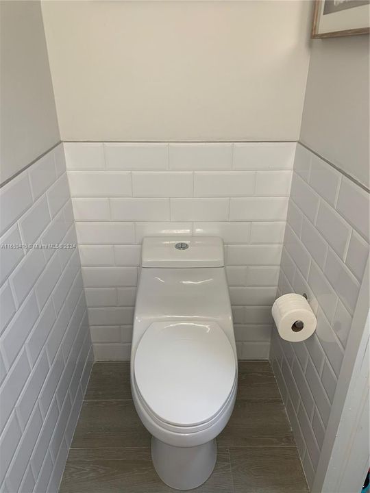 最近租的: $2,700 (1 贝兹, 1 浴室, 804 平方英尺)