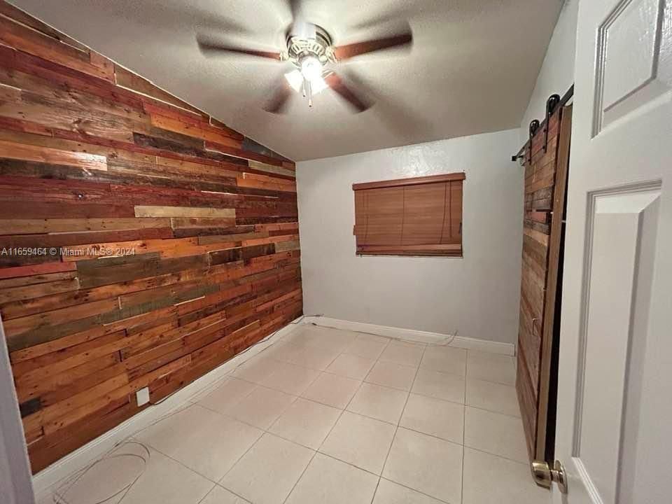 For Sale: $400,000 (3 beds, 1 baths, 0 Square Feet)