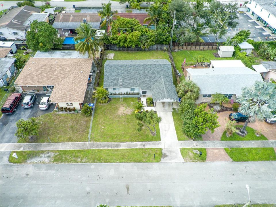 For Sale: $545,000 (3 beds, 2 baths, 1350 Square Feet)