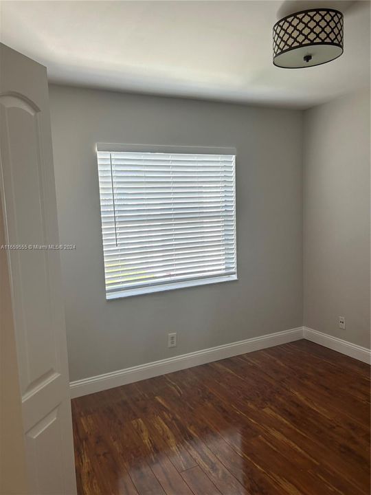 For Rent: $2,000 (2 beds, 2 baths, 825 Square Feet)