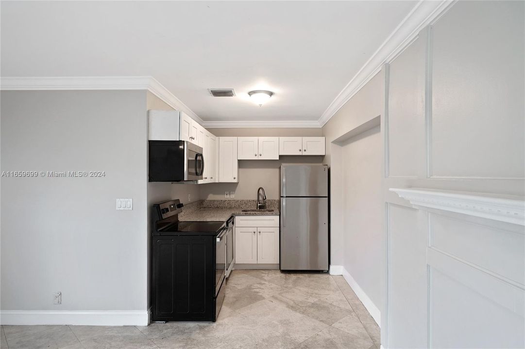 For Sale: $399,900 (3 beds, 1 baths, 1530 Square Feet)