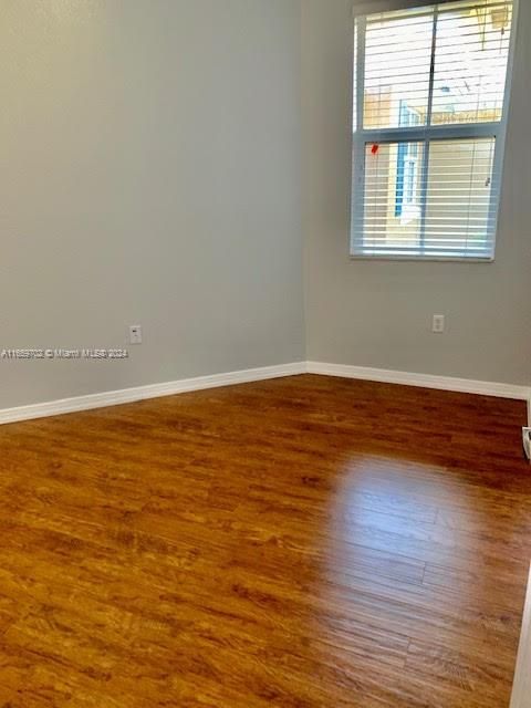 For Rent: $2,600 (2 beds, 2 baths, 1240 Square Feet)