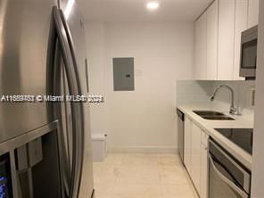 For Rent: $3,500 (2 beds, 2 baths, 1356 Square Feet)