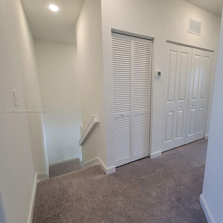 For Rent: $3,350 (4 beds, 2 baths, 1820 Square Feet)