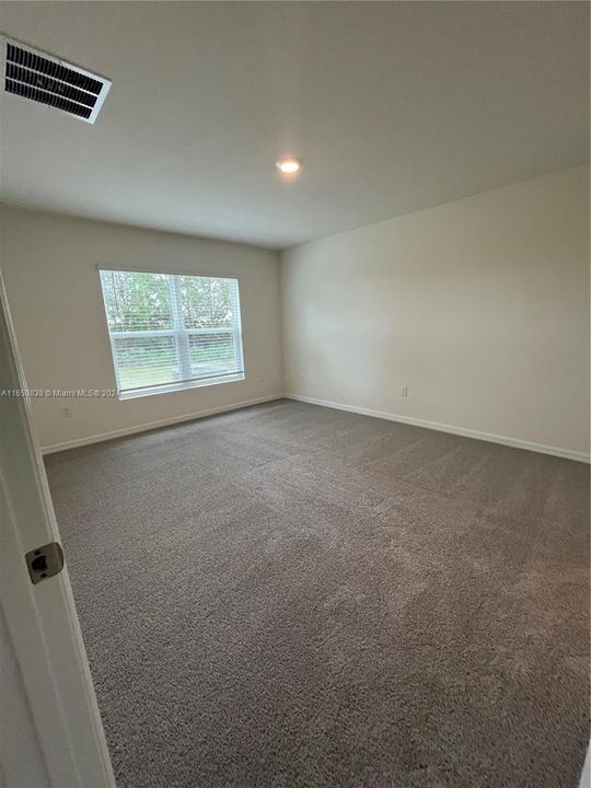 For Rent: $2,200 (4 beds, 2 baths, 0 Square Feet)