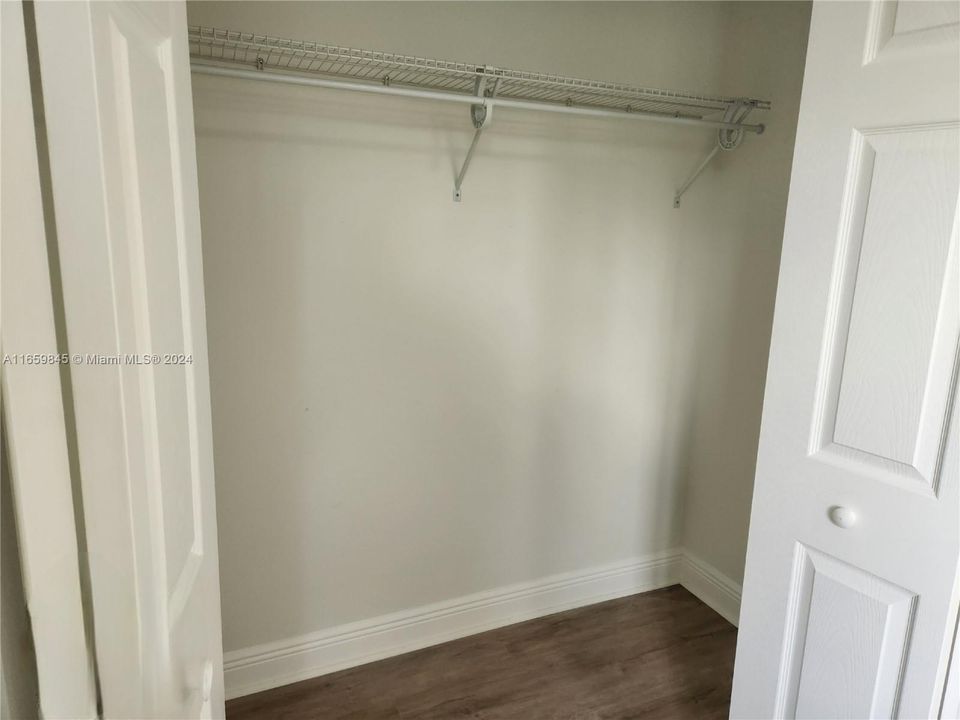 For Rent: $3,000 (2 beds, 2 baths, 1524 Square Feet)