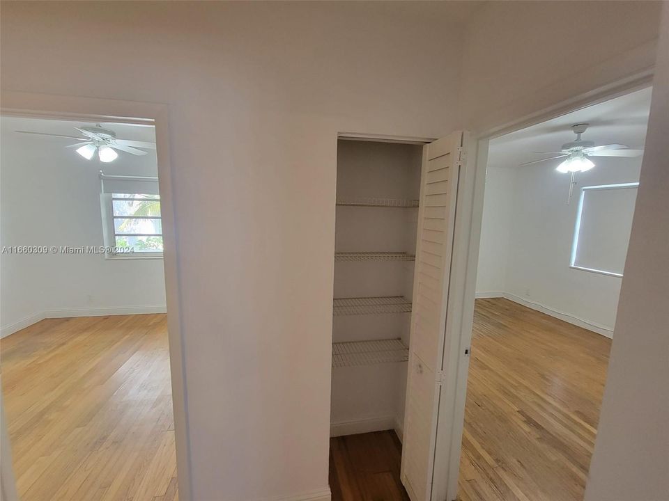 For Rent: $3,000 (2 beds, 1 baths, 2104 Square Feet)