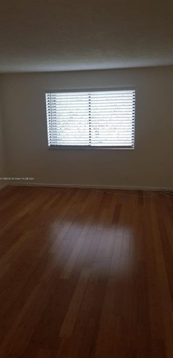 For Rent: $2,400 (2 beds, 2 baths, 1231 Square Feet)