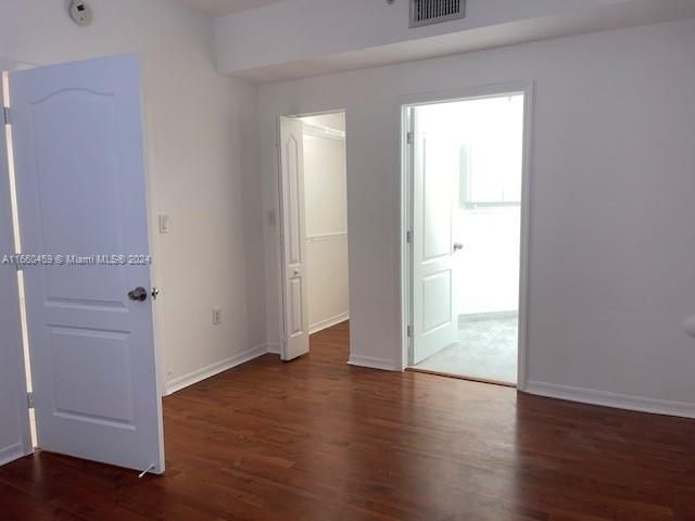 For Sale: $342,900 (3 beds, 2 baths, 1220 Square Feet)