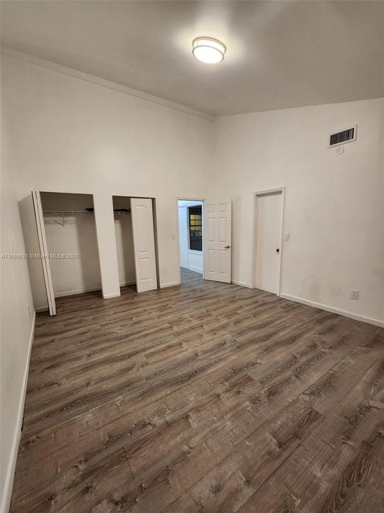 For Rent: $3,000 (3 beds, 2 baths, 2145 Square Feet)