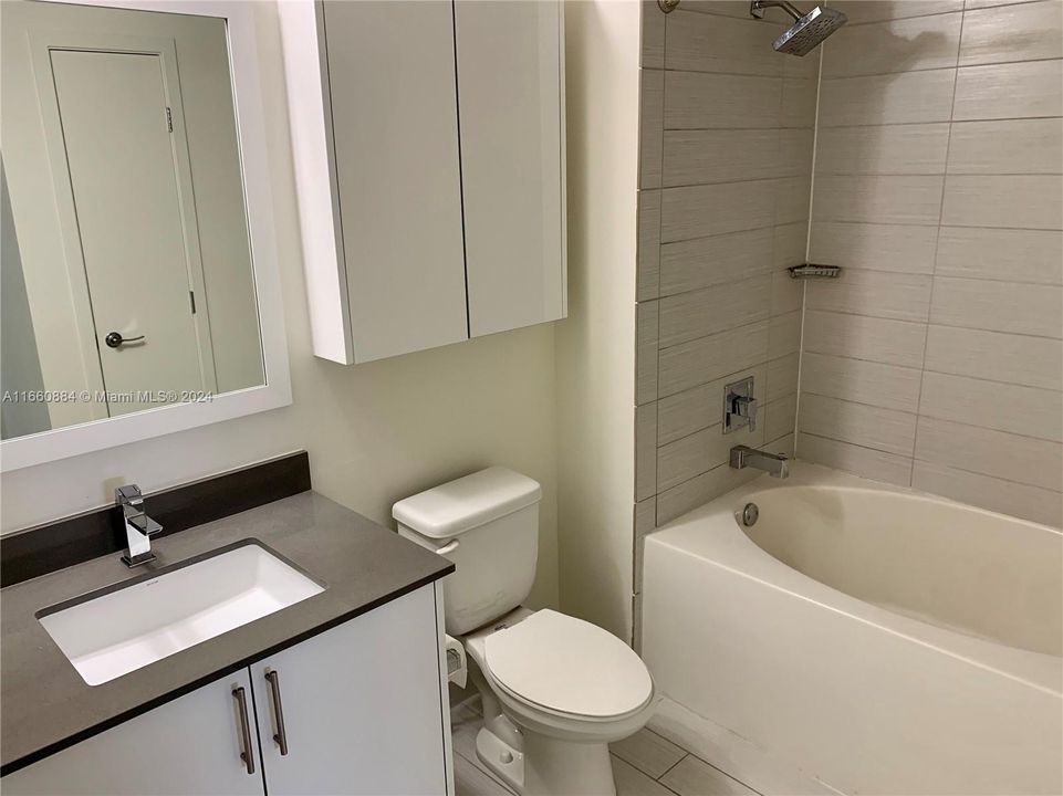 For Rent: $4,300 (2 beds, 2 baths, 1369 Square Feet)