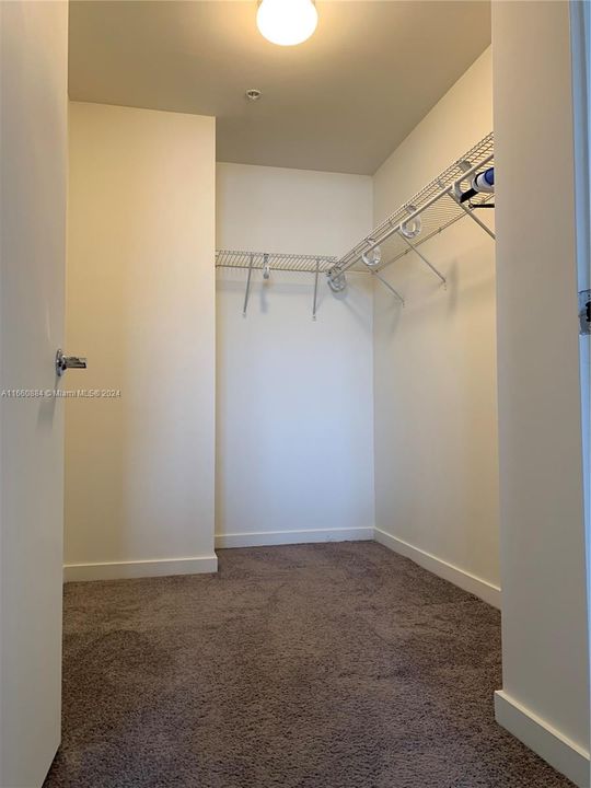 For Rent: $4,300 (2 beds, 2 baths, 1369 Square Feet)