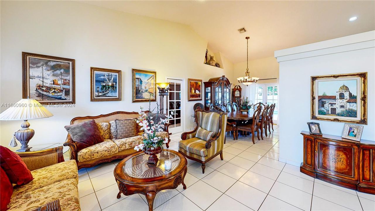 For Sale: $1,100,000 (5 beds, 3 baths, 2454 Square Feet)