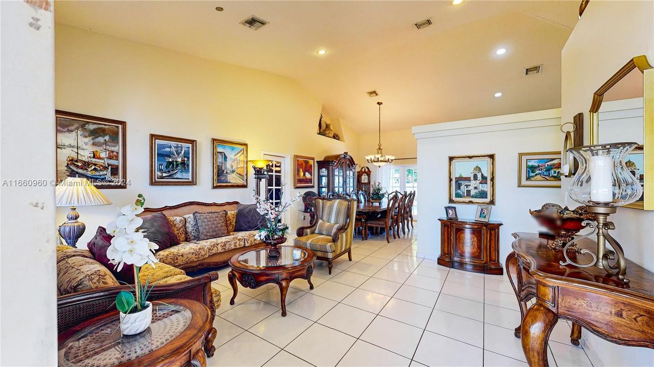 For Sale: $1,100,000 (5 beds, 3 baths, 2454 Square Feet)