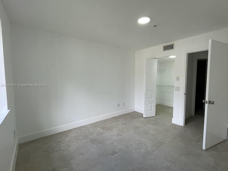 For Rent: $2,499 (2 beds, 2 baths, 1020 Square Feet)