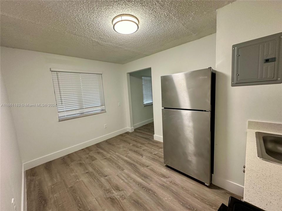 For Rent: $1,895 (1 beds, 1 baths, 0 Square Feet)