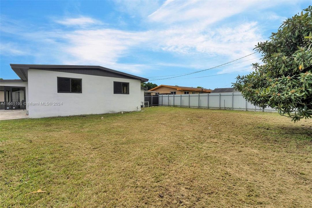 En Venta: $599,999 (3 camas, 2 baños, 0 Pies cuadrados)