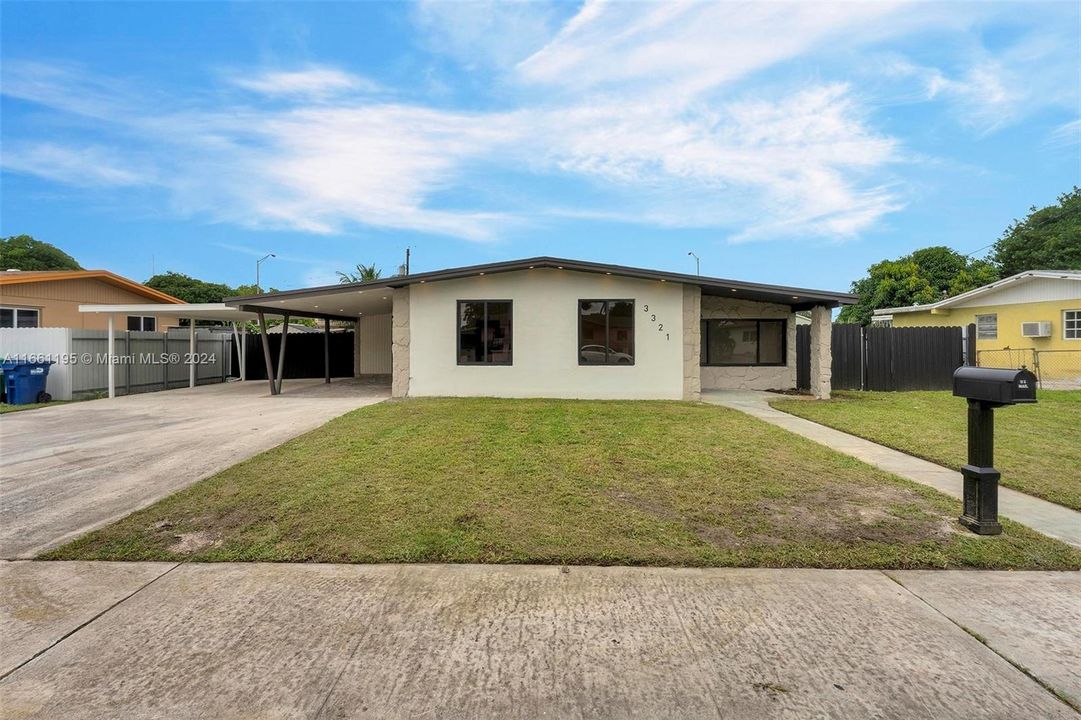 For Sale: $599,999 (3 beds, 2 baths, 0 Square Feet)