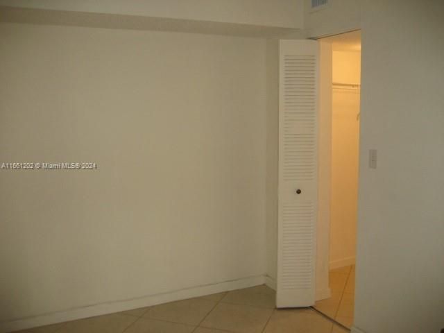 For Rent: $2,400 (2 beds, 2 baths, 1156 Square Feet)