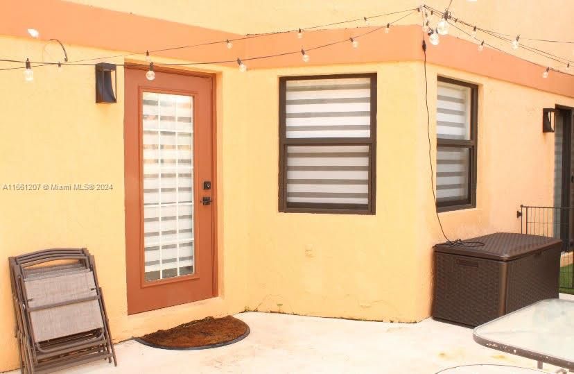 En Venta: $445,000 (2 camas, 2 baños, 1232 Pies cuadrados)