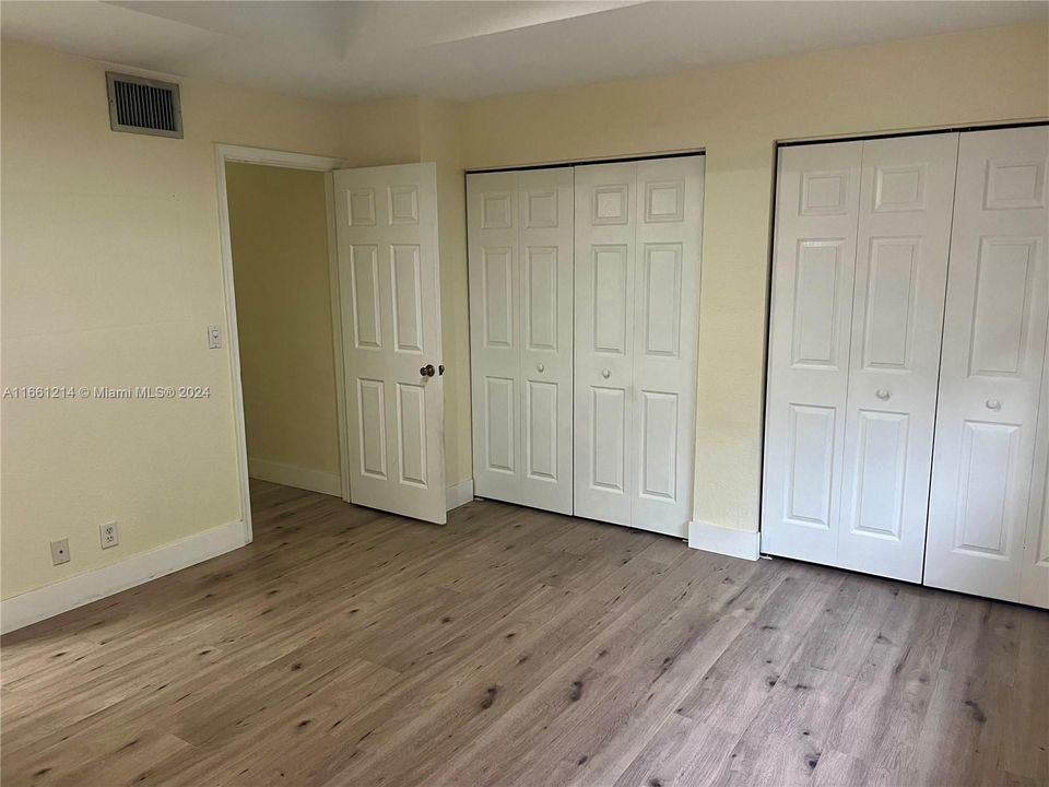 For Rent: $3,800 (4 beds, 2 baths, 1790 Square Feet)