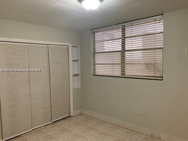 For Sale: $230,000 (2 beds, 2 baths, 882 Square Feet)