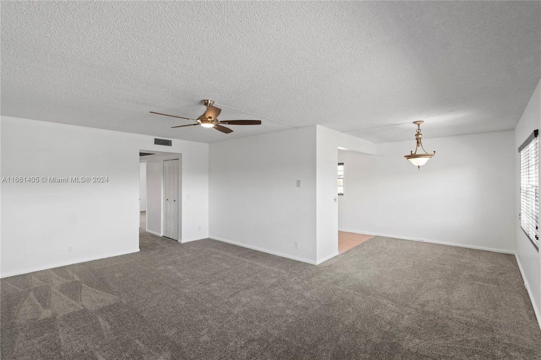 For Rent: $2,000 (2 beds, 2 baths, 1166 Square Feet)